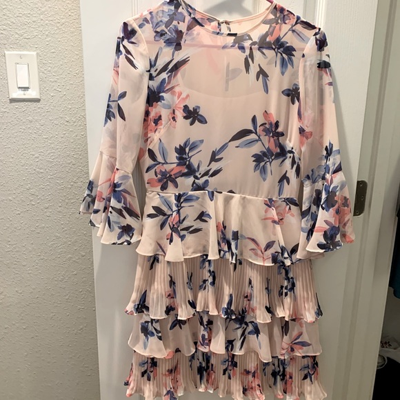 Eliza J cocktail dress size small